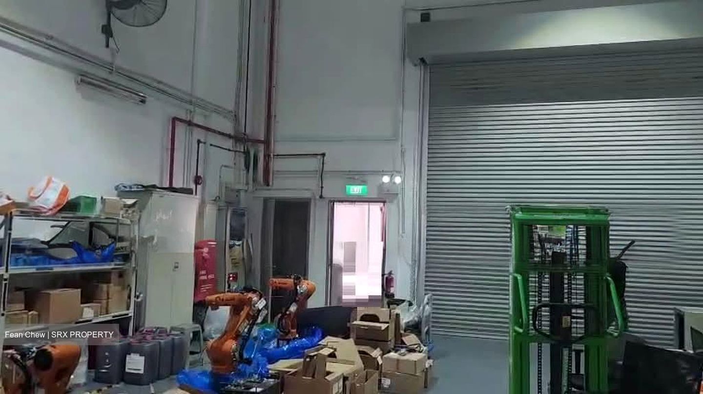 Enterprise Road (D22), Factory #526449521